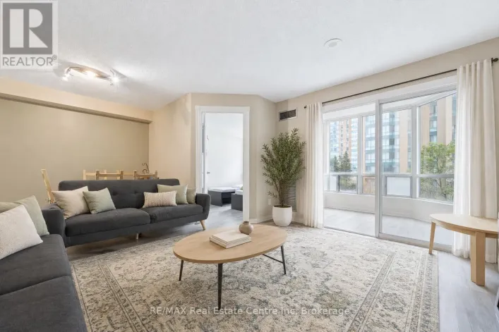 302 - 155 HILLCREST AVENUE, Mississauga