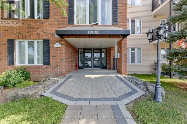 302 - 16 SHEFFIELD STREET, Arnprior