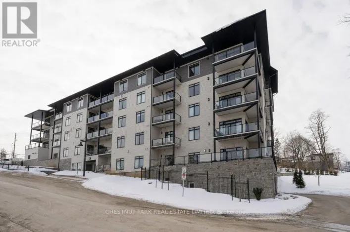 302 - 17 CLEAVE AVENUE, Prince Edward County