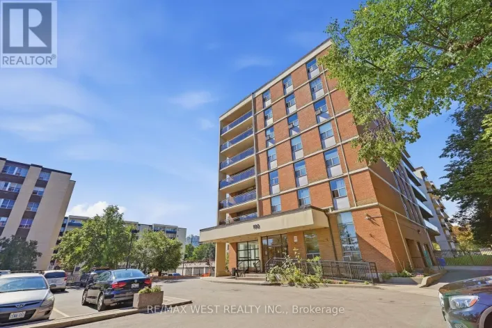 302 - 180 DUDLEY AVENUE, Markham