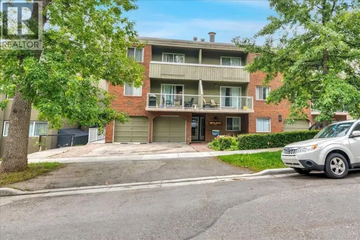 302, 1814 18 Street SW, Calgary