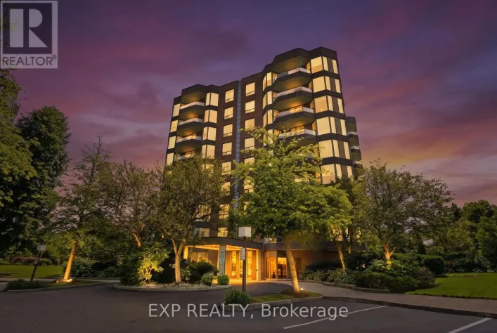 302 - 1903 PILGRIMS WAY, Oakville