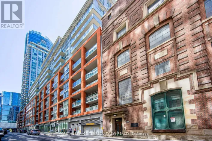 302 - 21 NELSON STREET, Toronto