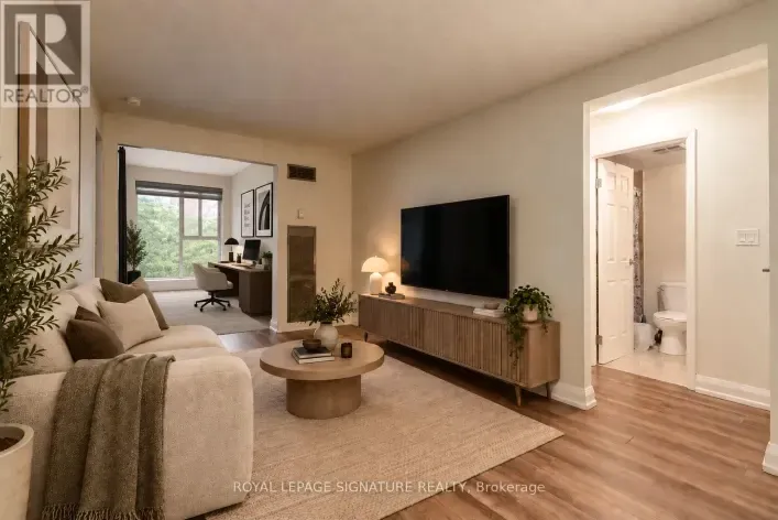Apartment for rent: 302 - 222 THE ESPLANADE, Toronto