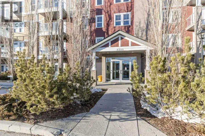 302, 2300 Evanston Square NW, Calgary