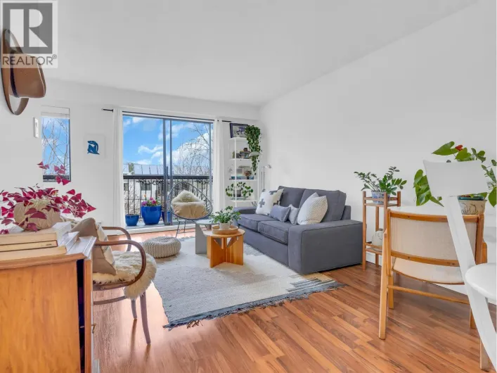 302 2330 MAPLE STREET, Vancouver