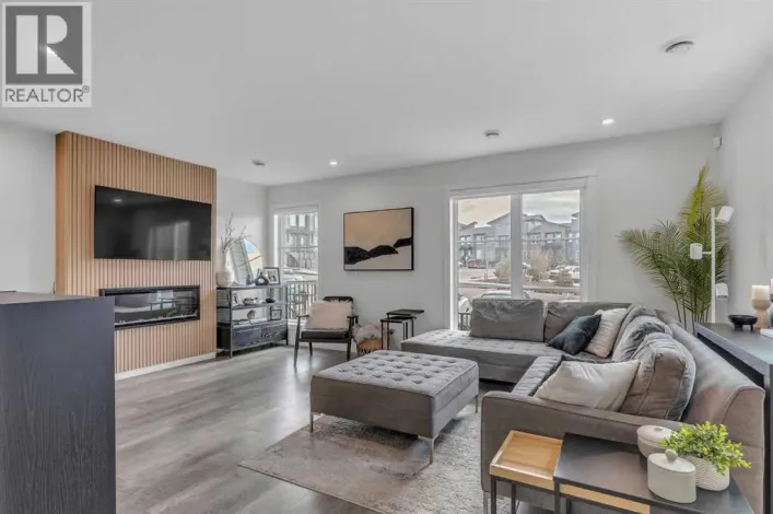 302, 260 Rowley Way NW, Calgary