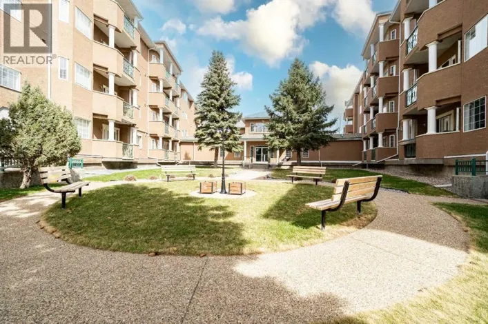 302, 278 Park Meadows Drive SE, Medicine Hat