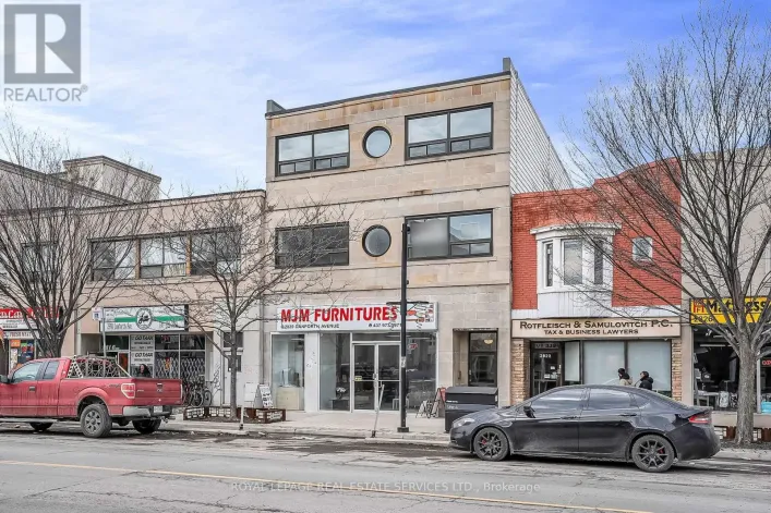 302 - 2820 DANFORTH AVENUE, Toronto
