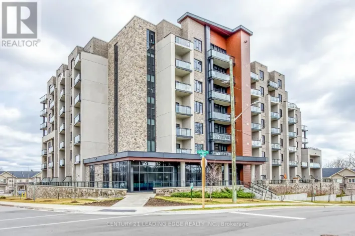 302 - 30 HAMILTON STREET, Hamilton