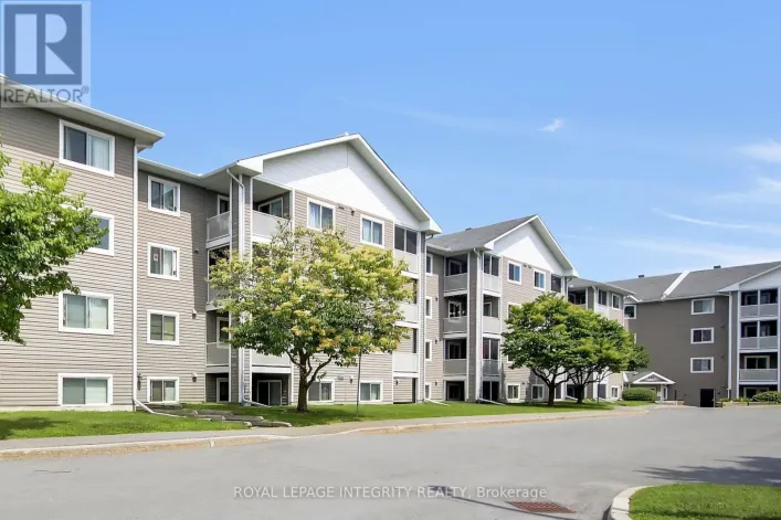 302 - 316 LORRY GREENBERG DRIVE, Ottawa