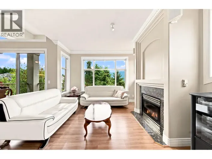 302 3176 PLATEAU BOULEVARD, Coquitlam