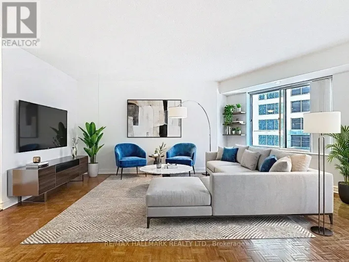 302 - 33 UNIVERSITY AVENUE, Toronto