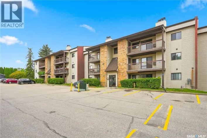 Apartment for sale: 302 345 Kingsmere BOULEVARD, Saskatoon