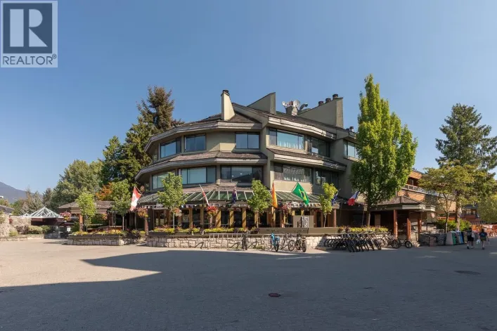 302 4111 GOLFERS APPROACH, Whistler