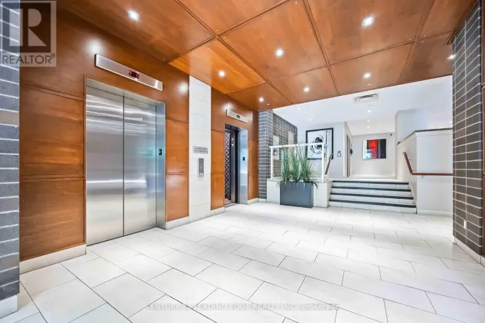 302 - 44 BOND STREET W, Oshawa