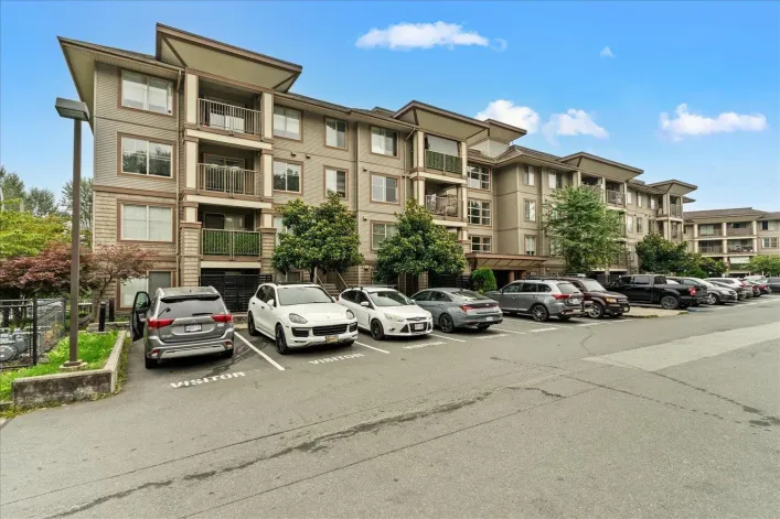 302 45561 YALE ROAD|Chilliwack Proper South, Chilliwack