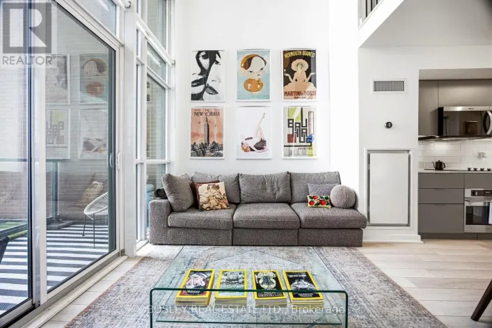 302 - 5 HANNA AVENUE, Toronto