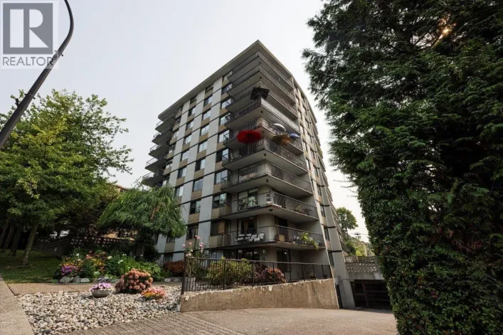 302 540 LONSDALE AVENUE, North Vancouver