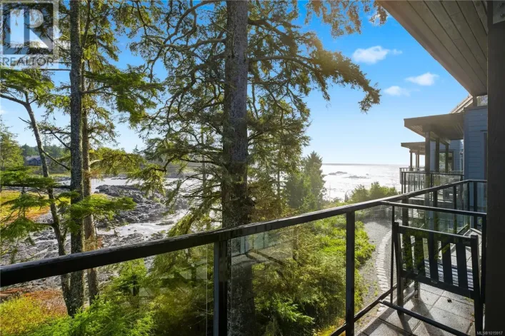 302 596 Marine Dr, Ucluelet