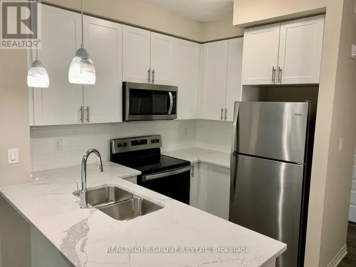 302 - 610 FARMSTEAD DRIVE, Milton