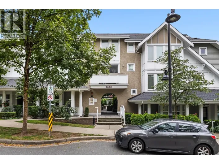 302 618 LANGSIDE AVENUE, Coquitlam