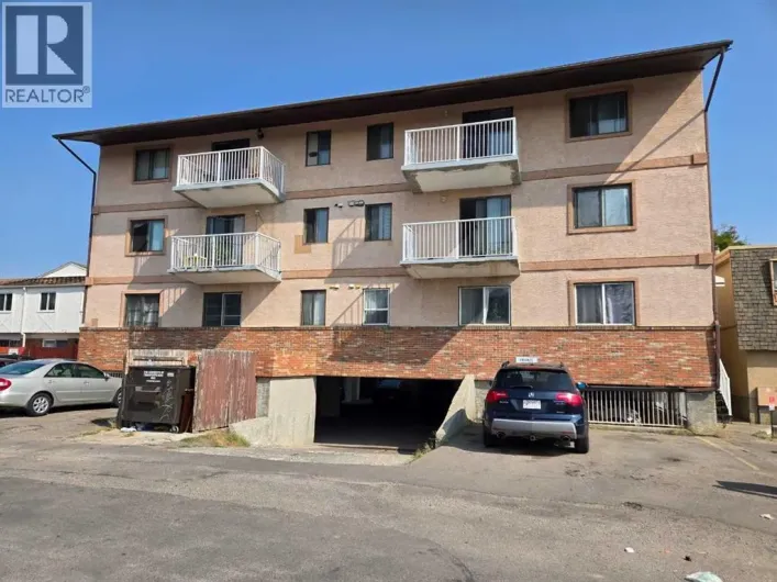 302, 6825 Centre Street NW, Calgary