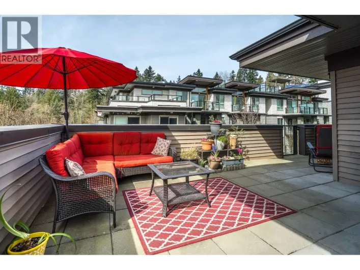 302 7428 BYRNEPARK WALK, Burnaby