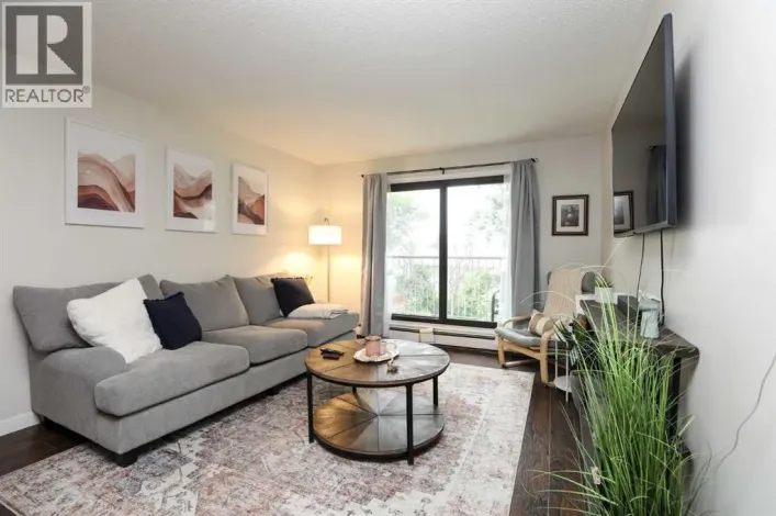 302, 855 Columbia Blvd  W, Lethbridge