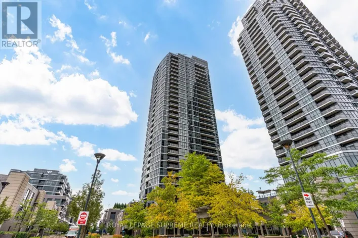 302 - 9 VALHALLA INN ROAD, Toronto