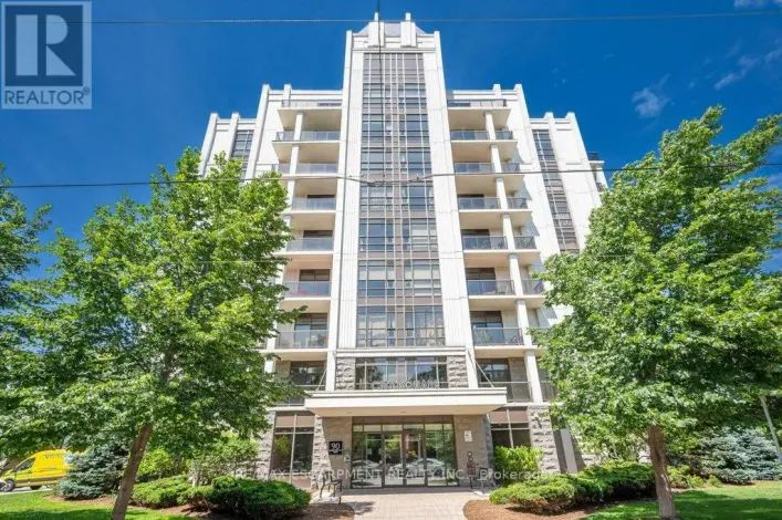 302 - 90 CHARLTON AVENUE W, Hamilton