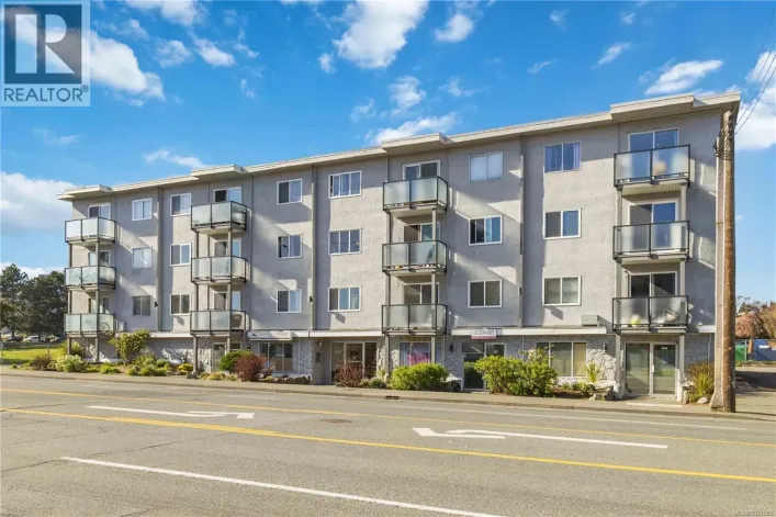 302 904 Hillside Ave, Victoria