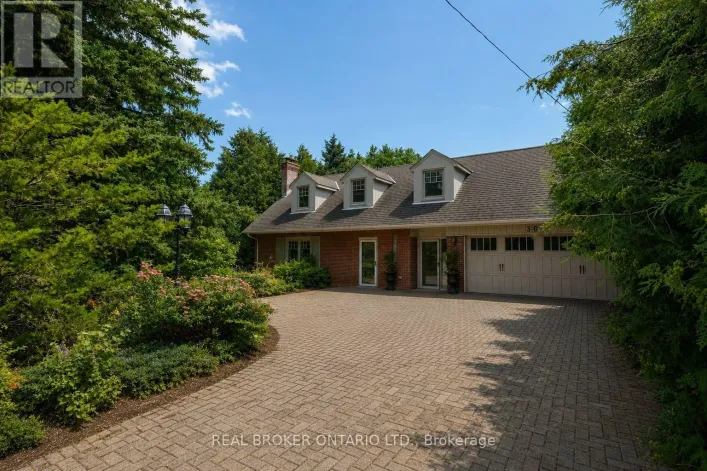 302 BURNHAMTHORPE ROAD, Toronto