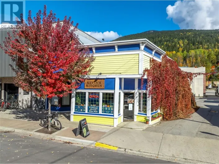 302 First Street W, Revelstoke