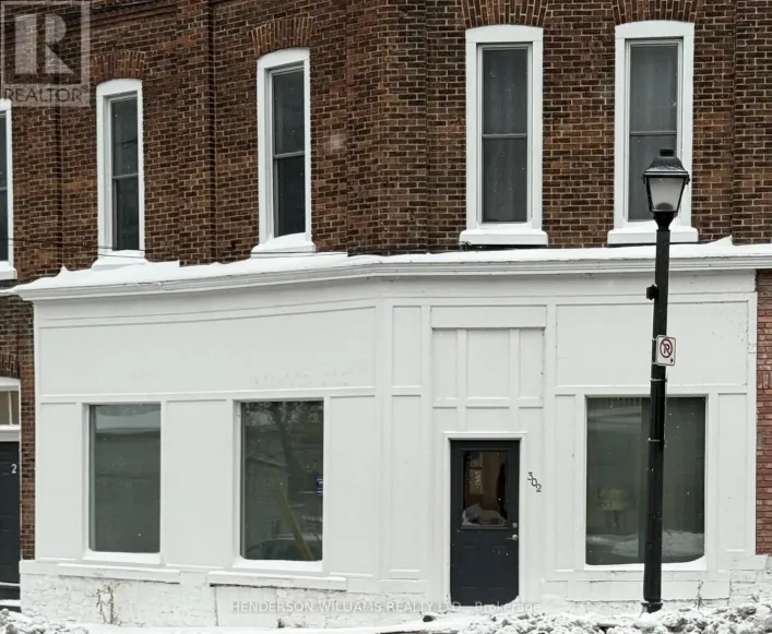 302 PICTON MAIN STREET, Prince Edward County