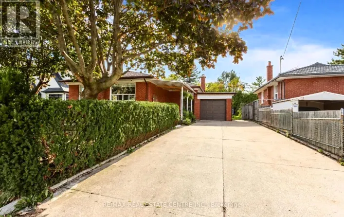 302 SOUTHVIEW ROAD, Oakville