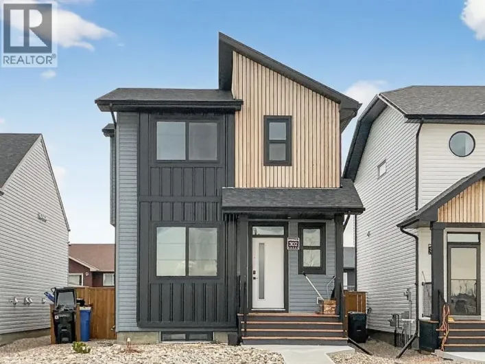 302 Uplands Boulevard N, Lethbridge