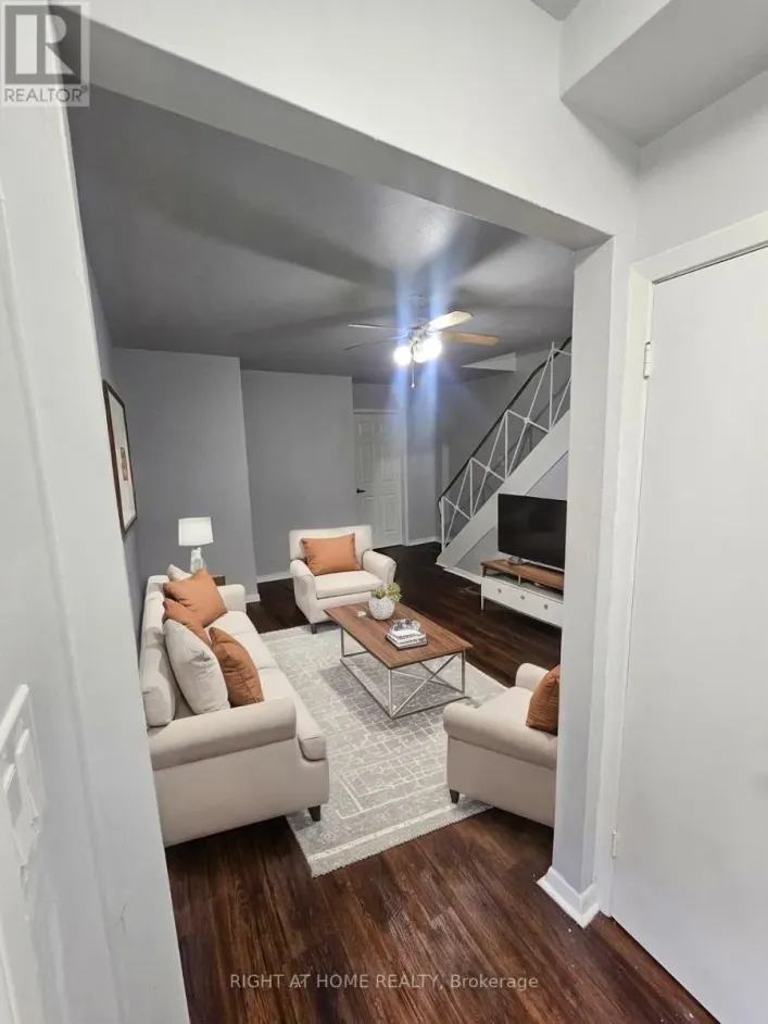 302 WESTCOURT PLACE, Waterloo