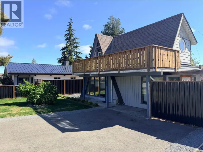 302 Willow St, Parksville
