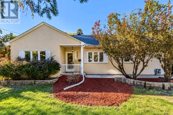 House for sale: 3021 RICHMOND ROAD, Ottawa