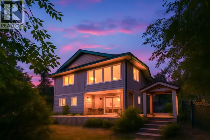 3022 Loon Lake Road, Loon Lake