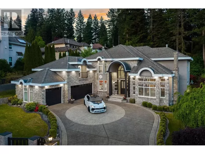 3027 PLATEAU BOULEVARD, Coquitlam