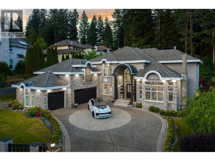 3027 PLATEAU BOULEVARD, Coquitlam