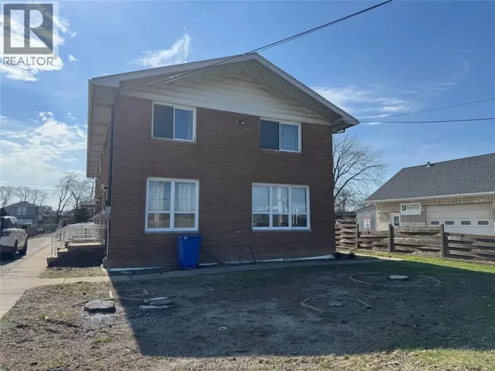 3027 WALKER ROAD Unit# C, Windsor