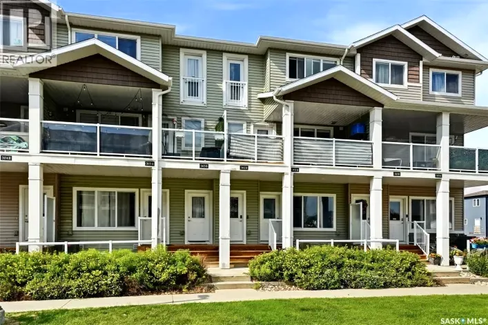 Row / Townhouse for sale: 302B 3355 Green Poppy STREET, Regina