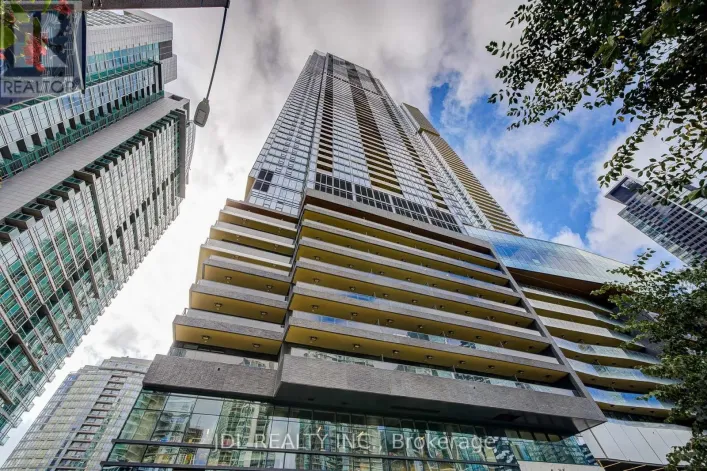 303 - 1 CONCORD CITYPLACE WAY, Toronto