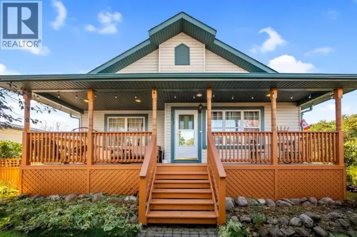 303 1 Street, Irricana