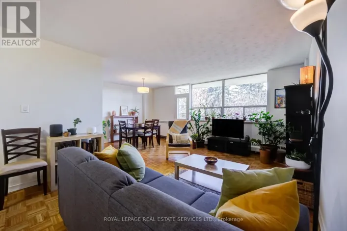 303 - 100 COE HILL DRIVE, Toronto
