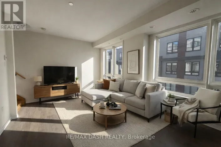 303 - 1130 BRIAR HILL AVENUE, Toronto