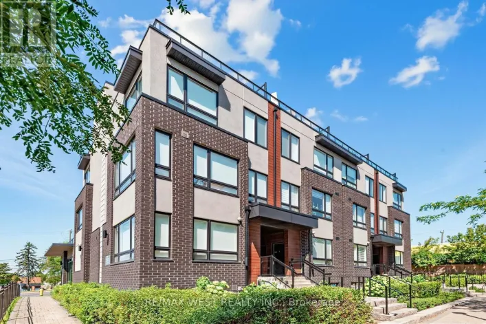 303 - 1150 BRIAR HILL AVENUE, Toronto